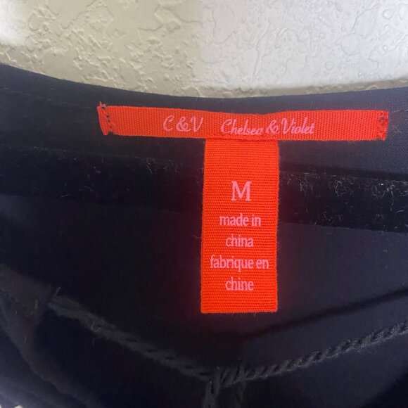 Chelsea & Violet Top Womens M Black Floral Embroidered Long Sleeve Boho Flowy - Picture 2 of 10